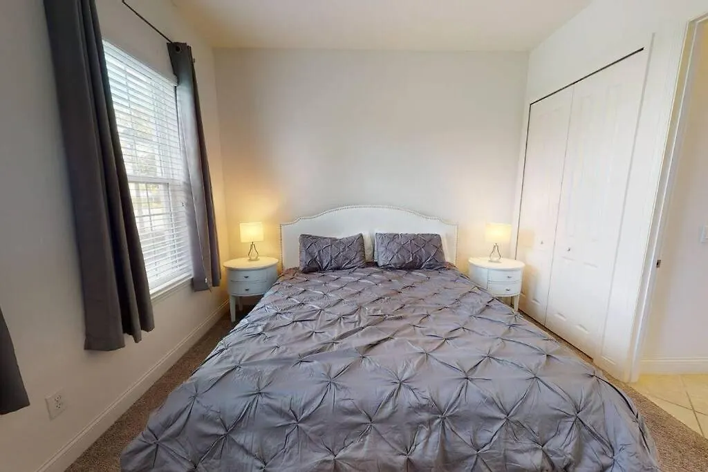 Beautiful Townhouse With Pool Close To Disney Davenport 0*,  États-Unis