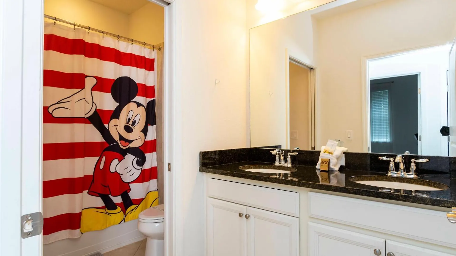 Holiday home Beautiful Townhouse With Pool Close To Disney Davenport