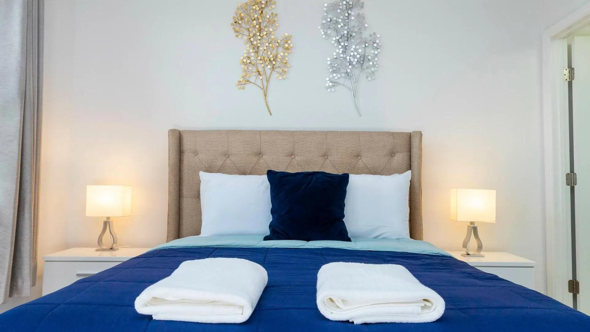Holiday home Beautiful Townhouse With Pool Close To Disney Davenport