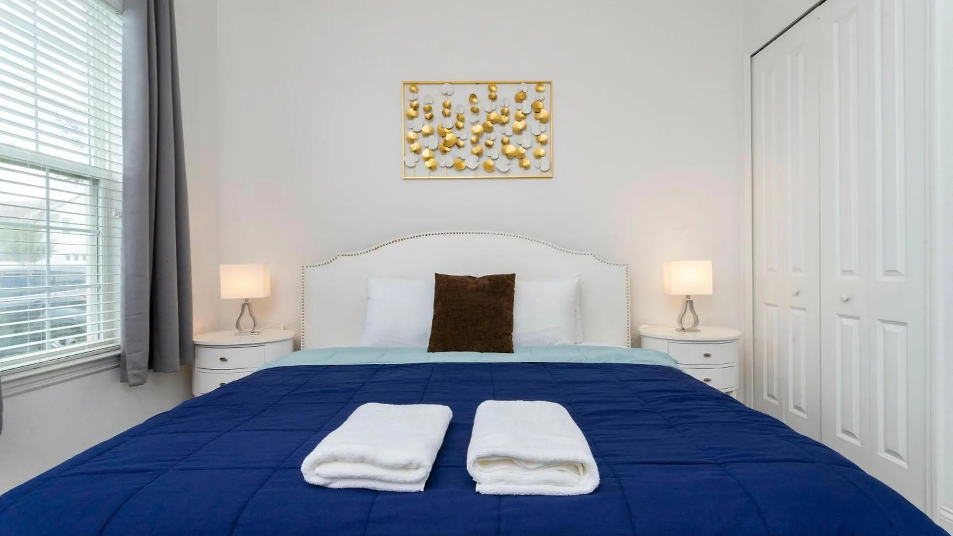 Beautiful Townhouse With Pool Close To Disney Davenport Holiday home