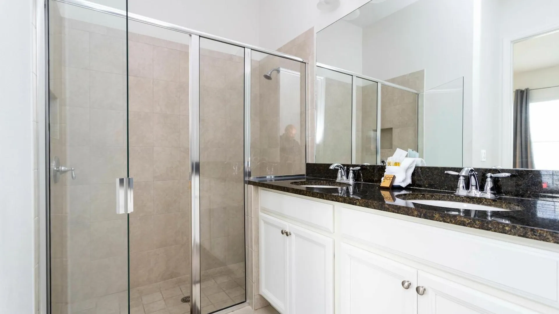 Beautiful Townhouse With Pool Close To Disney Davenport United States