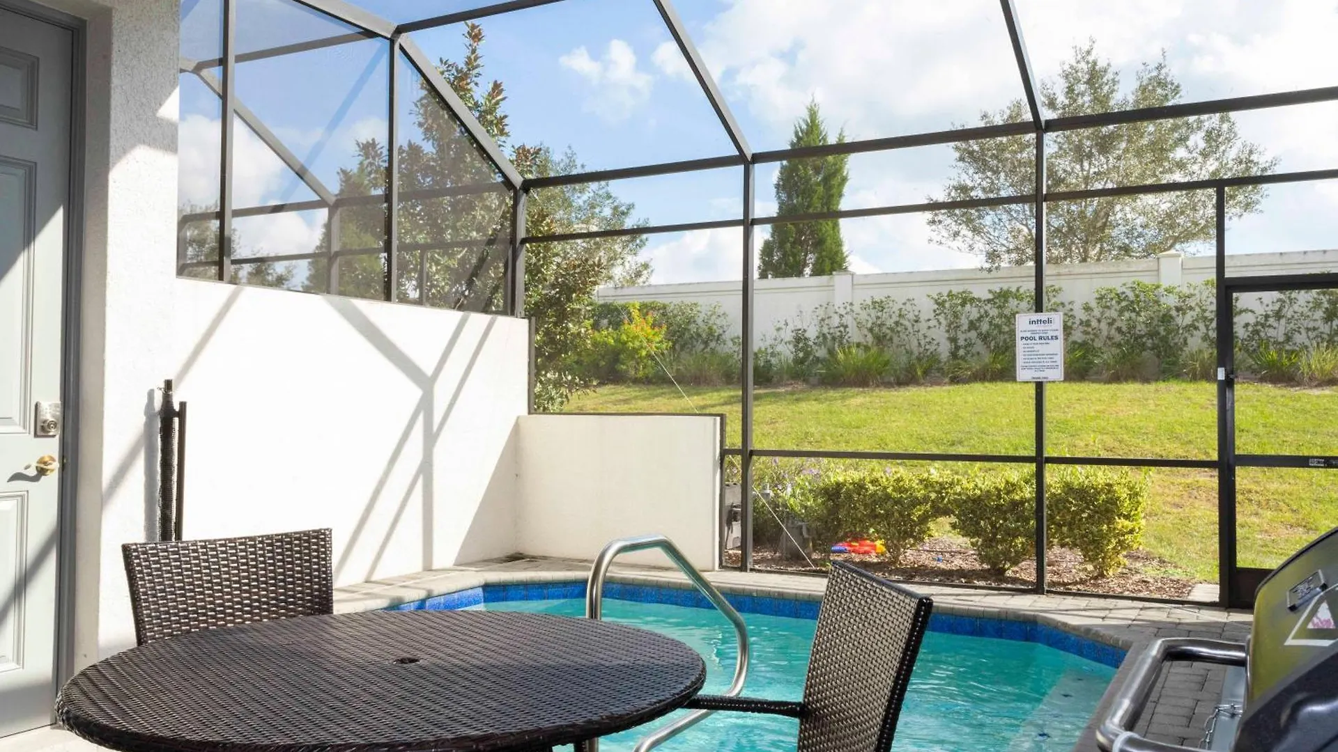 Beautiful Townhouse With Pool Close To Disney Davenport 0*,  United States